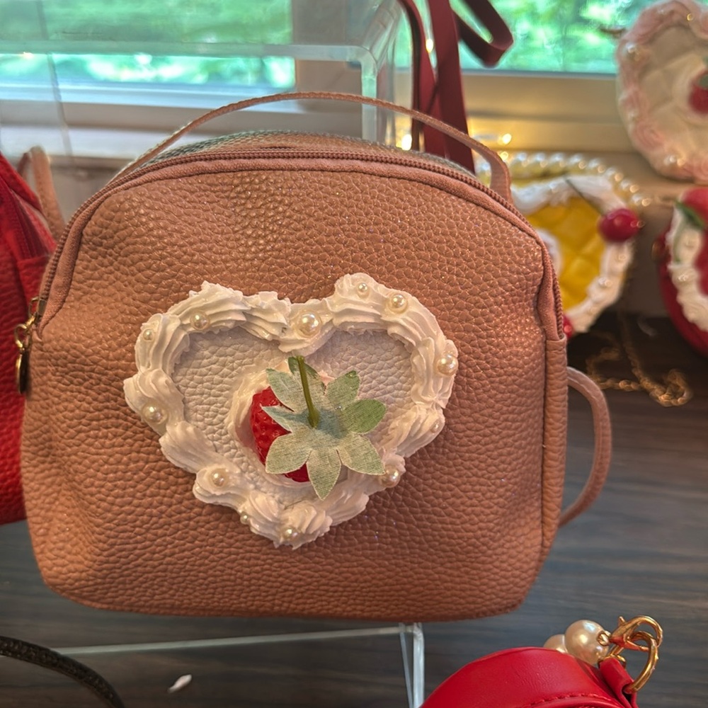 Pink Cake Sholder Purse